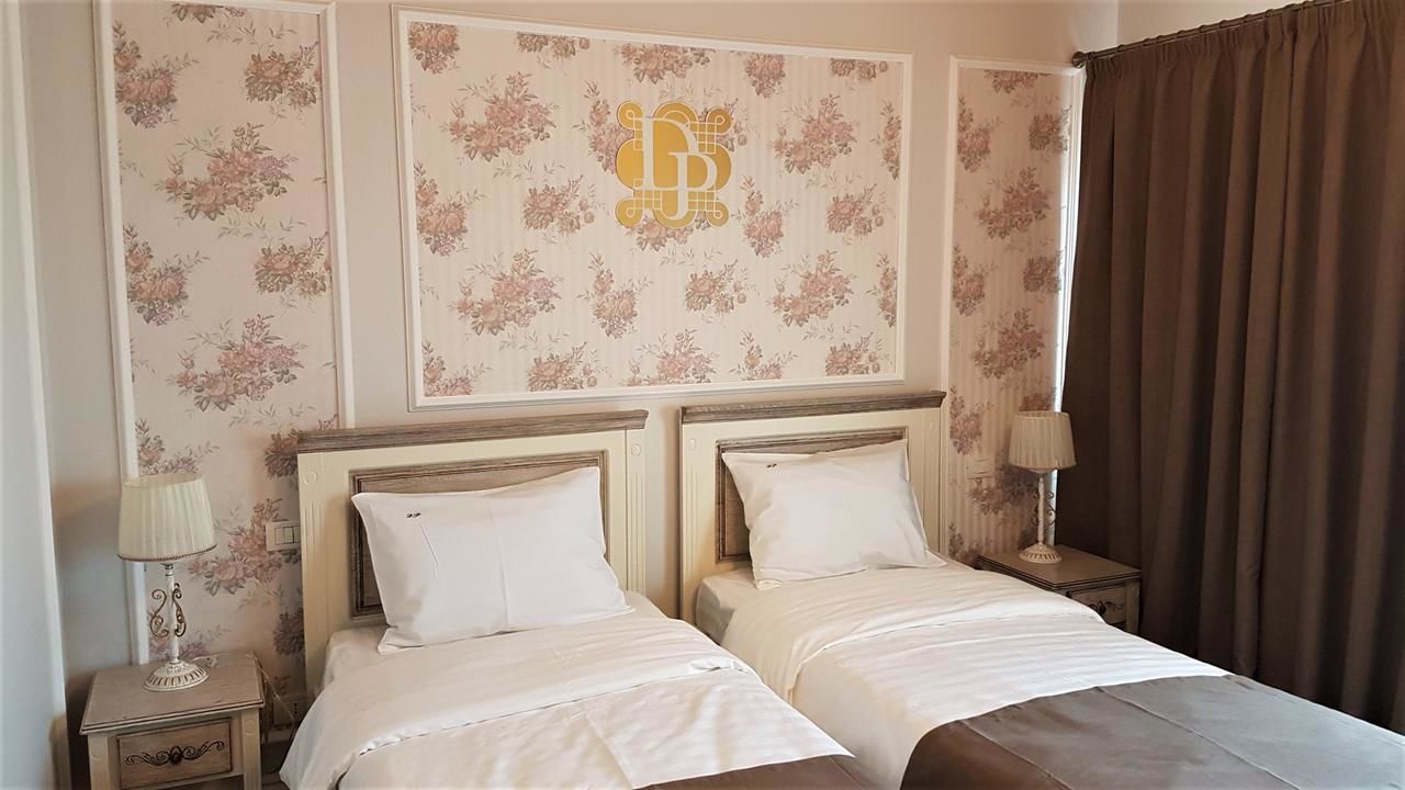 Отель Domeniile Panciu Winery & Resort Sîrbi-18